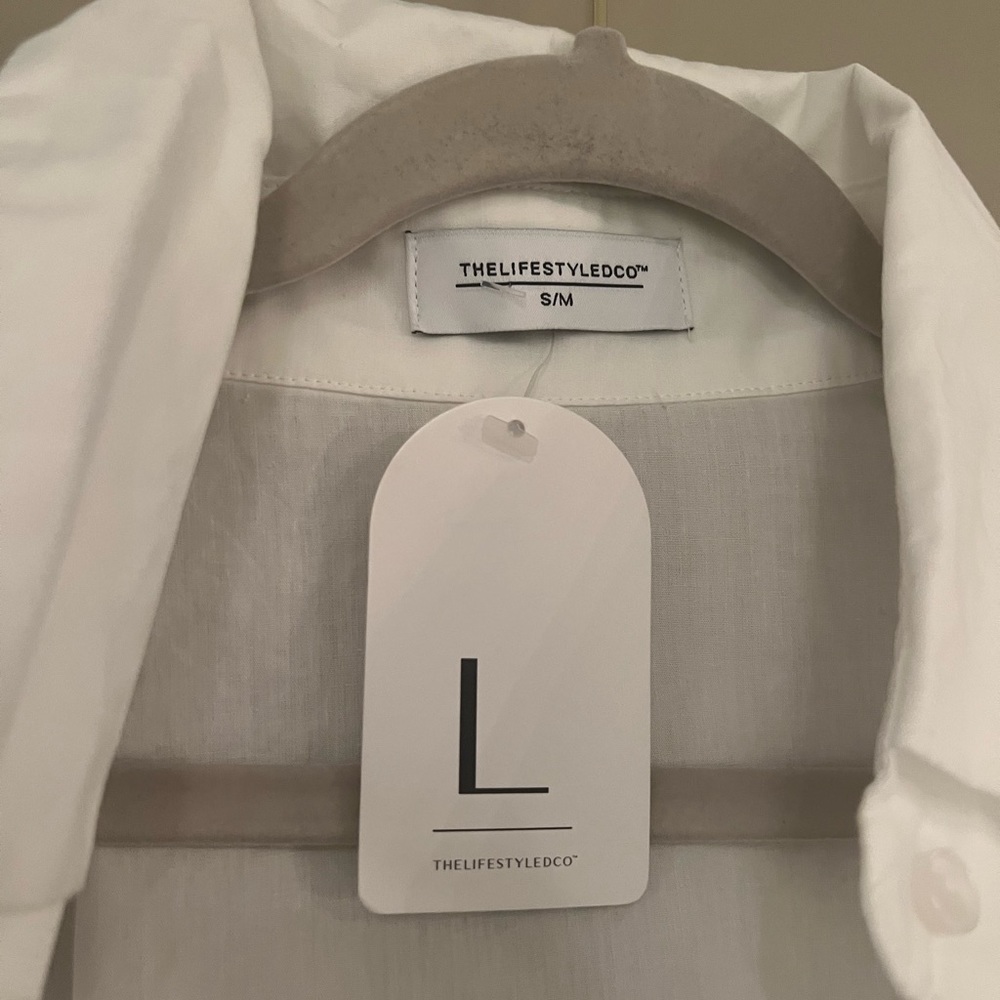 The Lifestyled Co Button Up Shirt - Picture 4 of 4